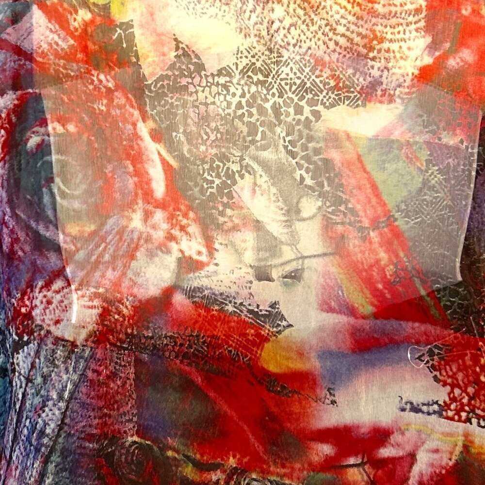 Casual Studio SZ M Navy /red abstract sheer button front blouse artsy graphic - Picture 9 of 9